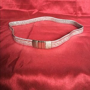 DEC 15 LAST DAY! CLEARANCE: Stretchy Silver Belt